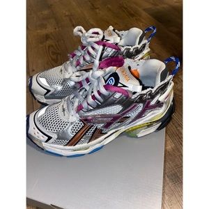 Authentic Balenciaga runner sneaker